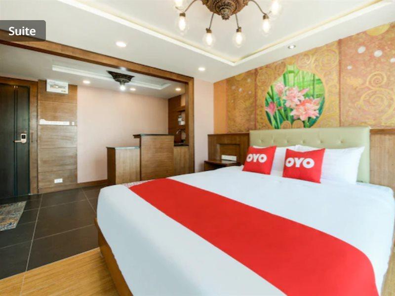 Super Oyo 458 Nakorn Siam Boutique Hotel Pattaya Buitenkant foto