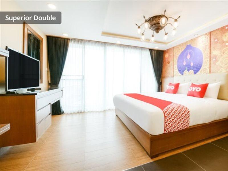 Super Oyo 458 Nakorn Siam Boutique Hotel Pattaya Buitenkant foto