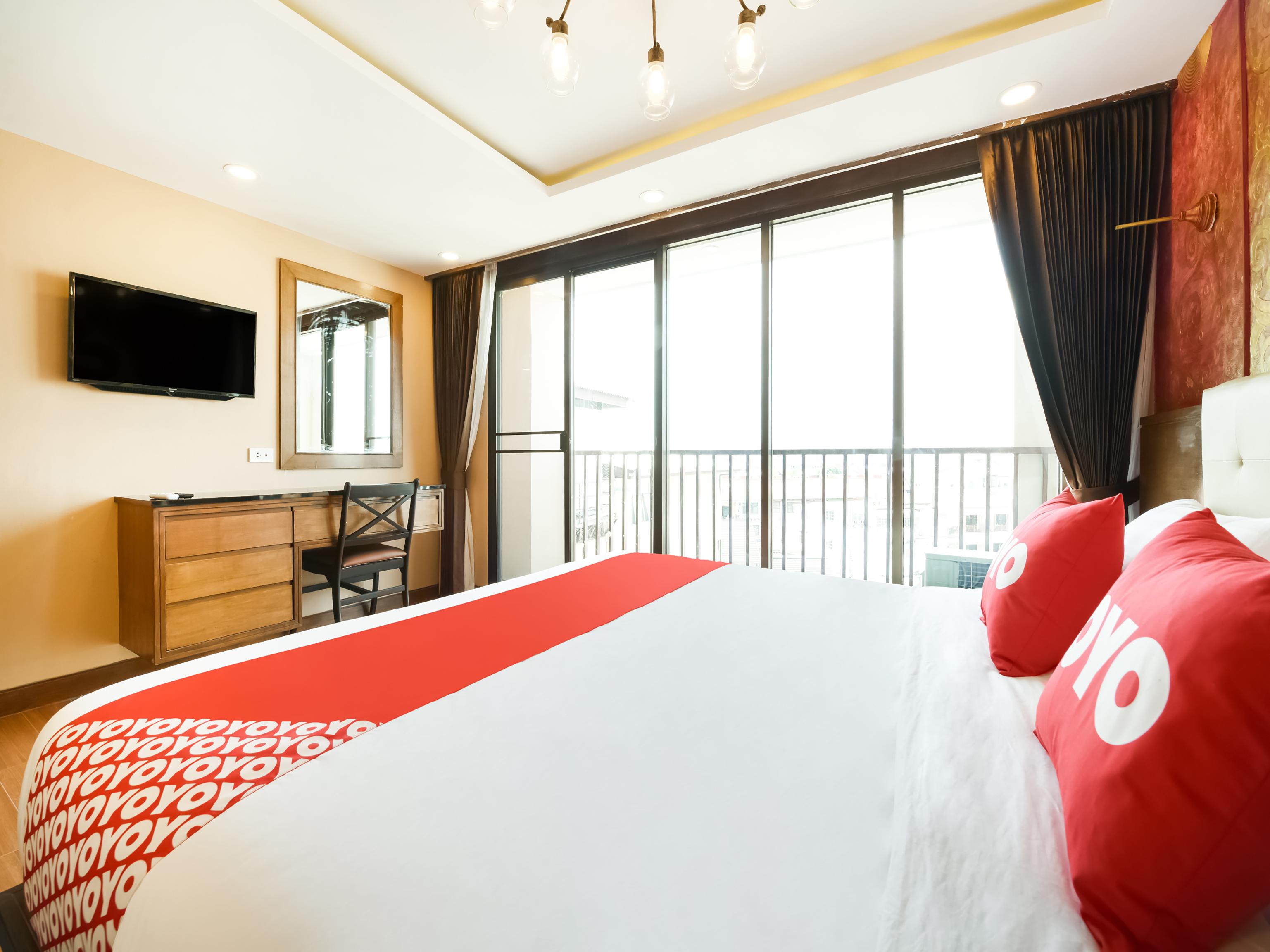 Super Oyo 458 Nakorn Siam Boutique Hotel Pattaya Buitenkant foto