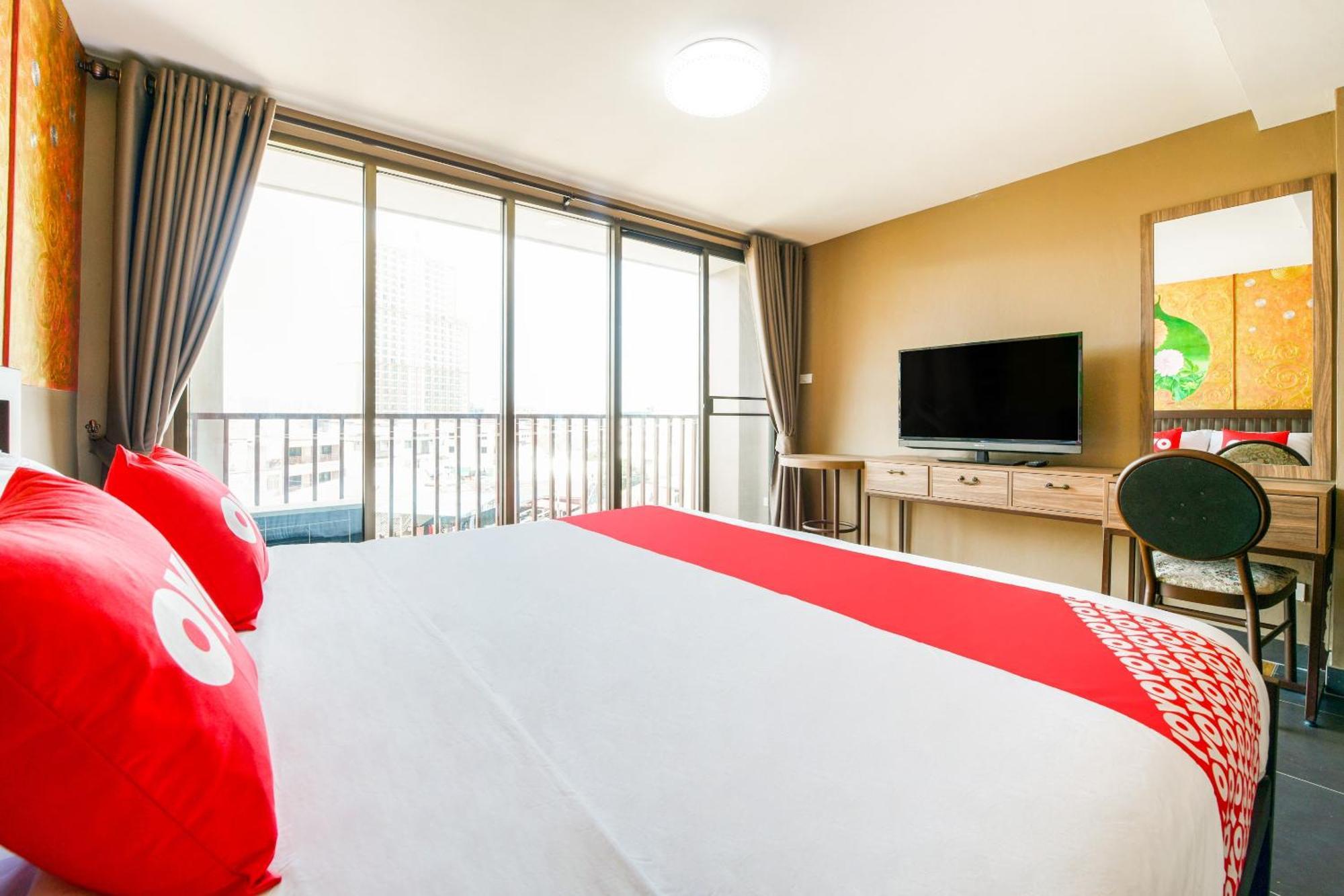 Super Oyo 458 Nakorn Siam Boutique Hotel Pattaya Buitenkant foto