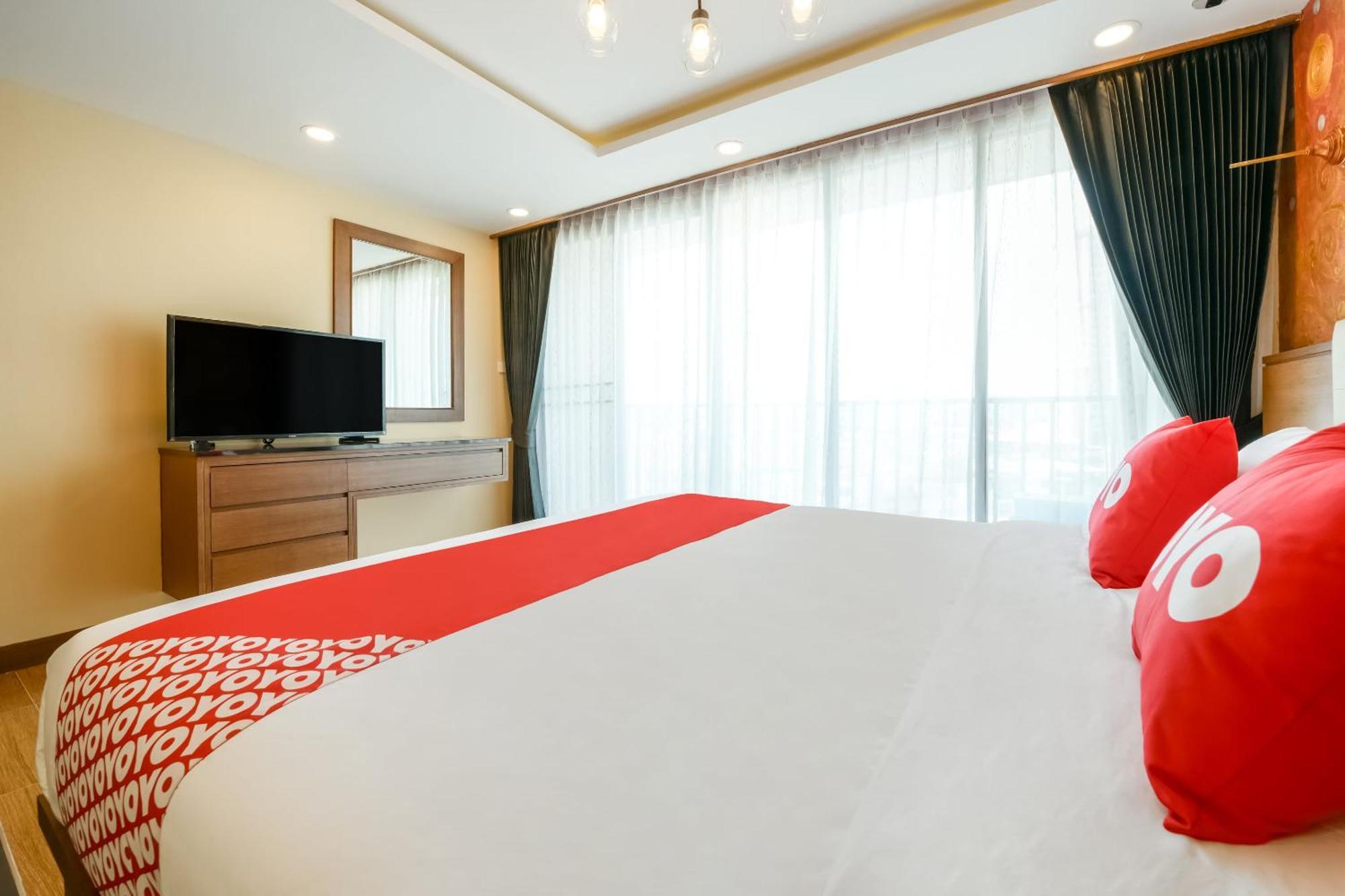 Super Oyo 458 Nakorn Siam Boutique Hotel Pattaya Buitenkant foto
